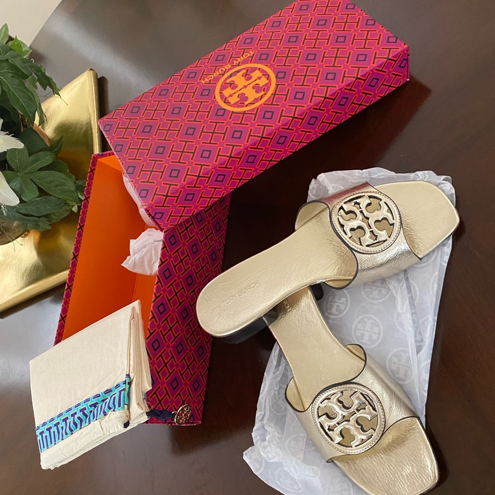 Tory Burch - beautiful Gold sandals worn only once!